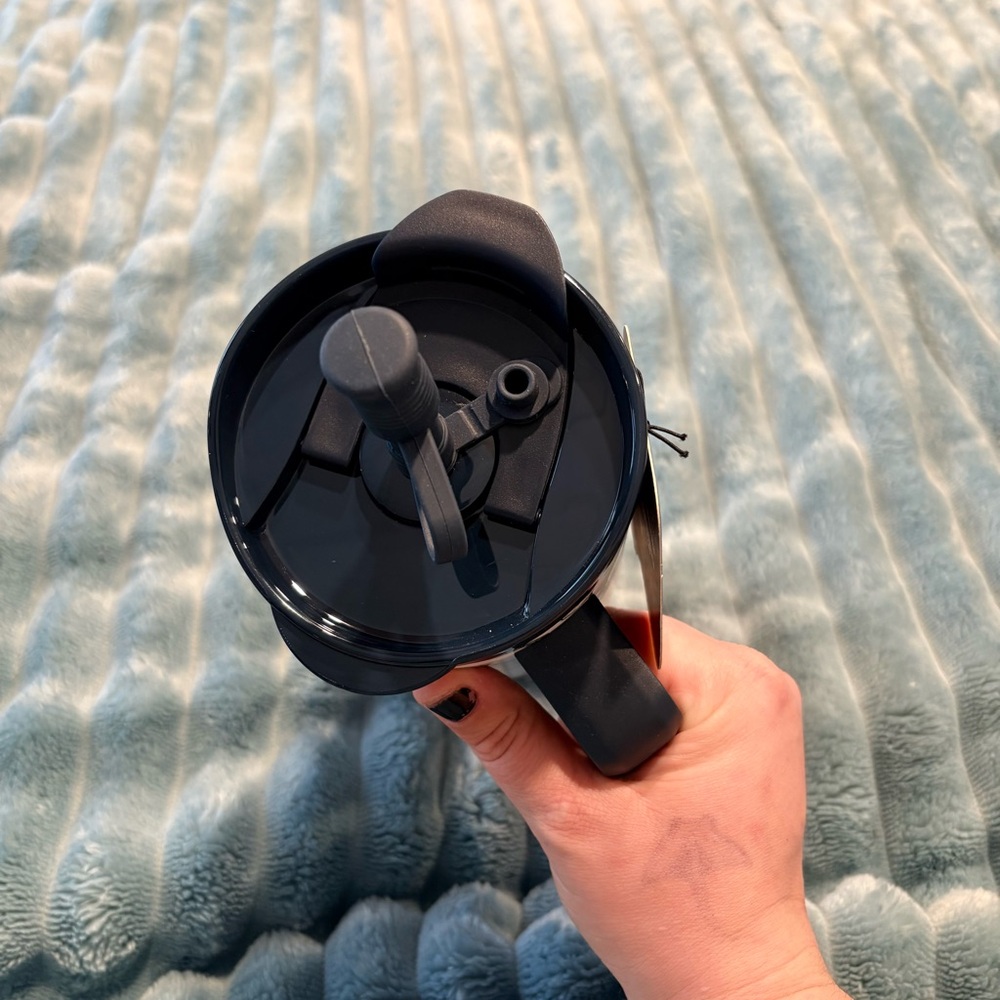 Elegant Floral Travel Mug with Handle - Picture 4 of 9